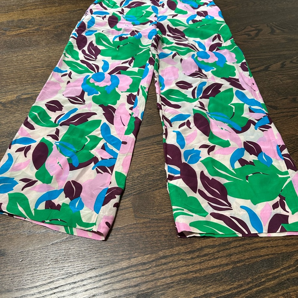 Carolina Herrera Pink and Green Pajama Bottoms with Tropical Leaf Design -